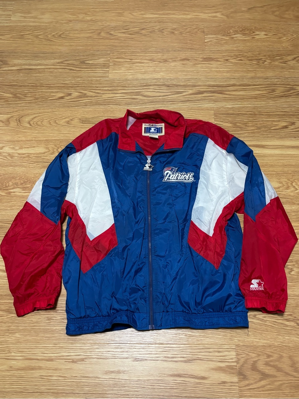 Vintage Men’s Starter New England Patriots Red, Blue & White Windbreaker